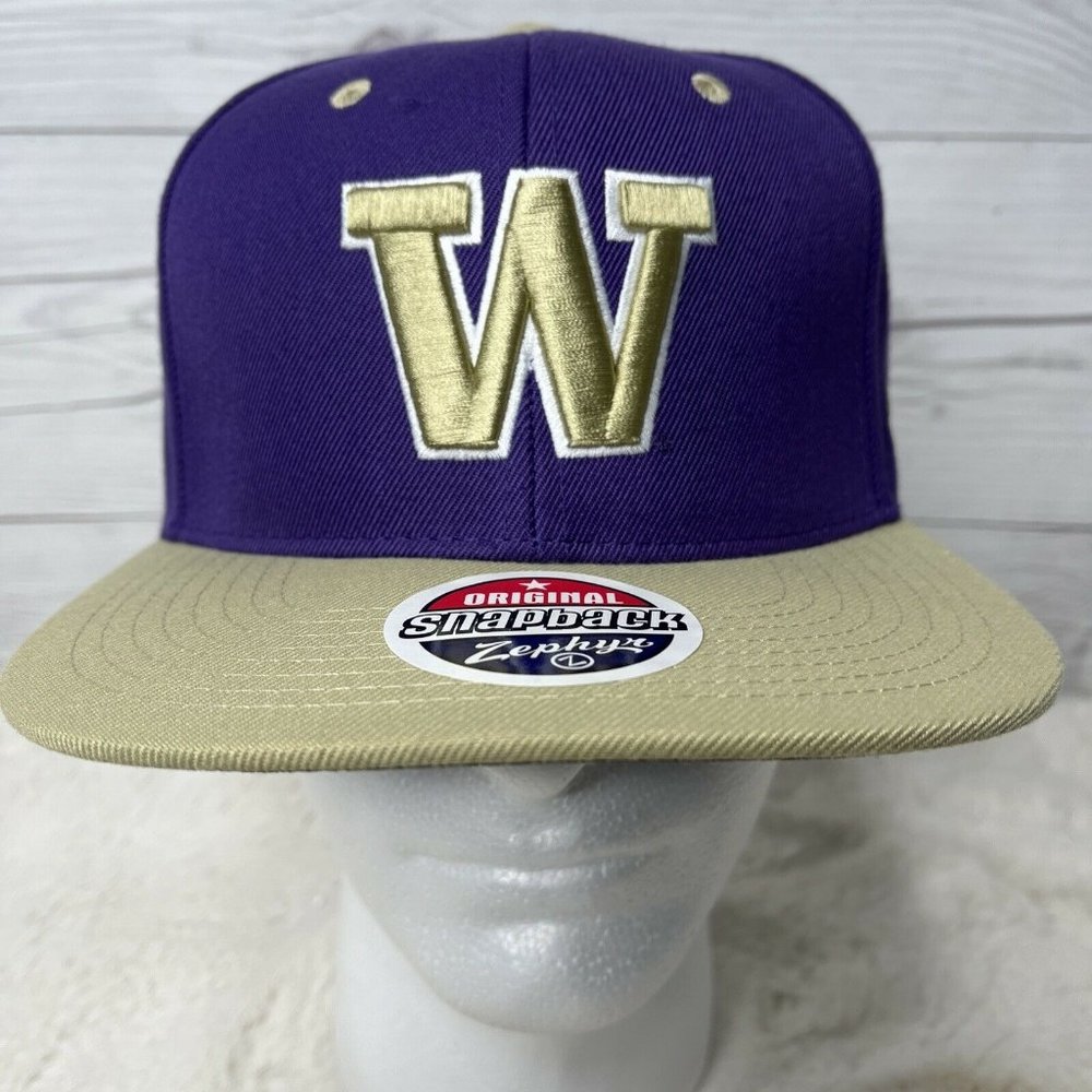 Washington Huskies Zephyr Z11 Adjustable Snapback Hat - Purple New NWT